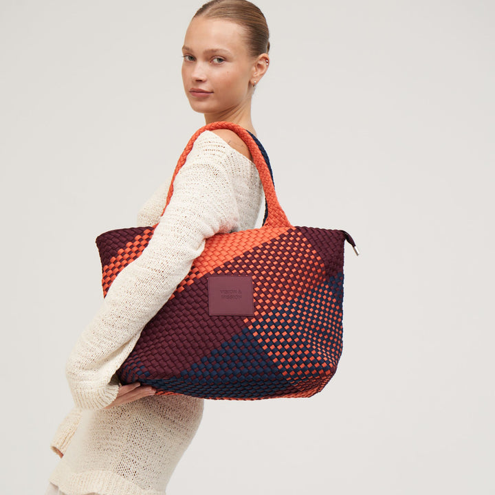 GRAND SAC en néoprène 'VISION & MISSION' ton mixte - bleu marine & bordeaux & orange