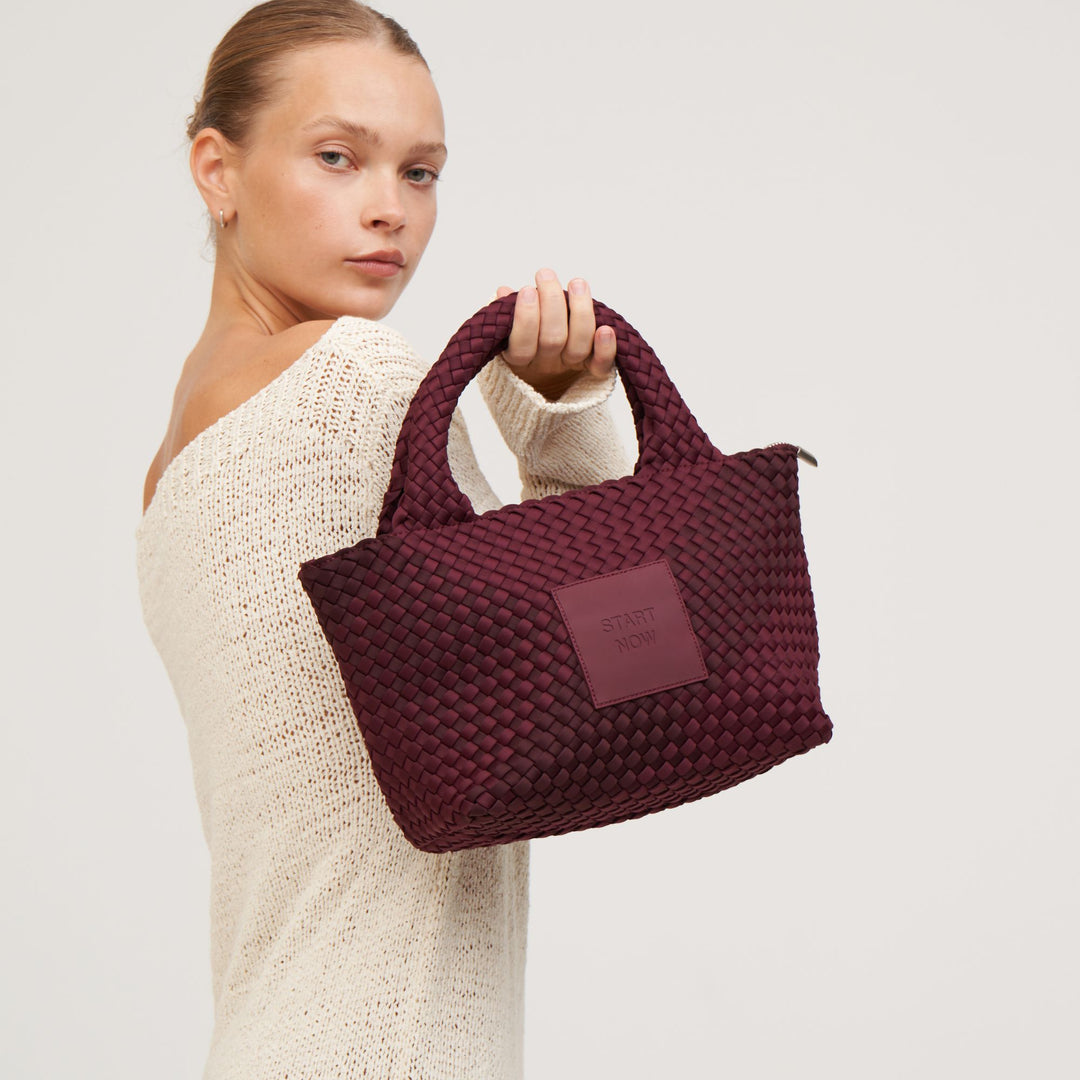 Borsa piccola in neoprene 'START NOW' bicolore bordeaux e vino