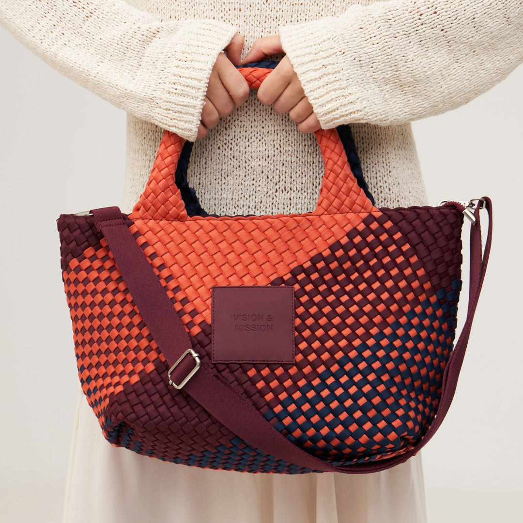 Borsa media in neoprene 'VISION & MISSION' tono misto - blu navy & bordeaux & arancione