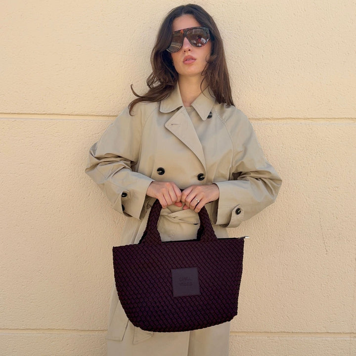 Neoprene MEDIUM BAG 'CHILL VIBES' plain - dark brown