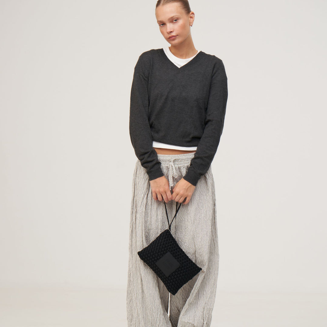 Pochette in neoprene 'FREE LOVE' tinta unita - nero