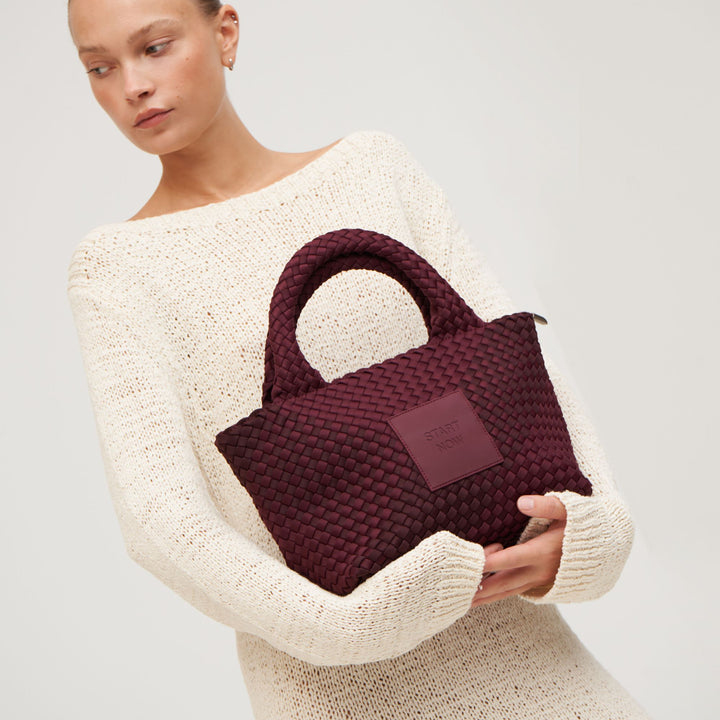 Borsa piccola in neoprene 'START NOW' bicolore bordeaux e vino