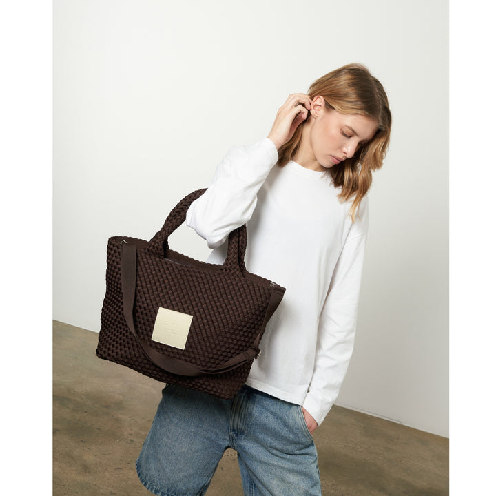 BAG Sylvia 'CHILL VIBES' | dark brown