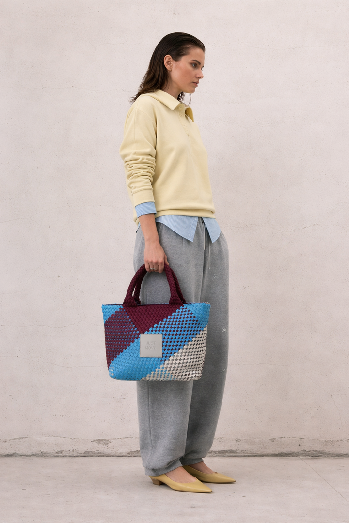 Neoprene MEDIUM BAG 'JUST MOVE' mixed tones - blue & burgundy & light gray