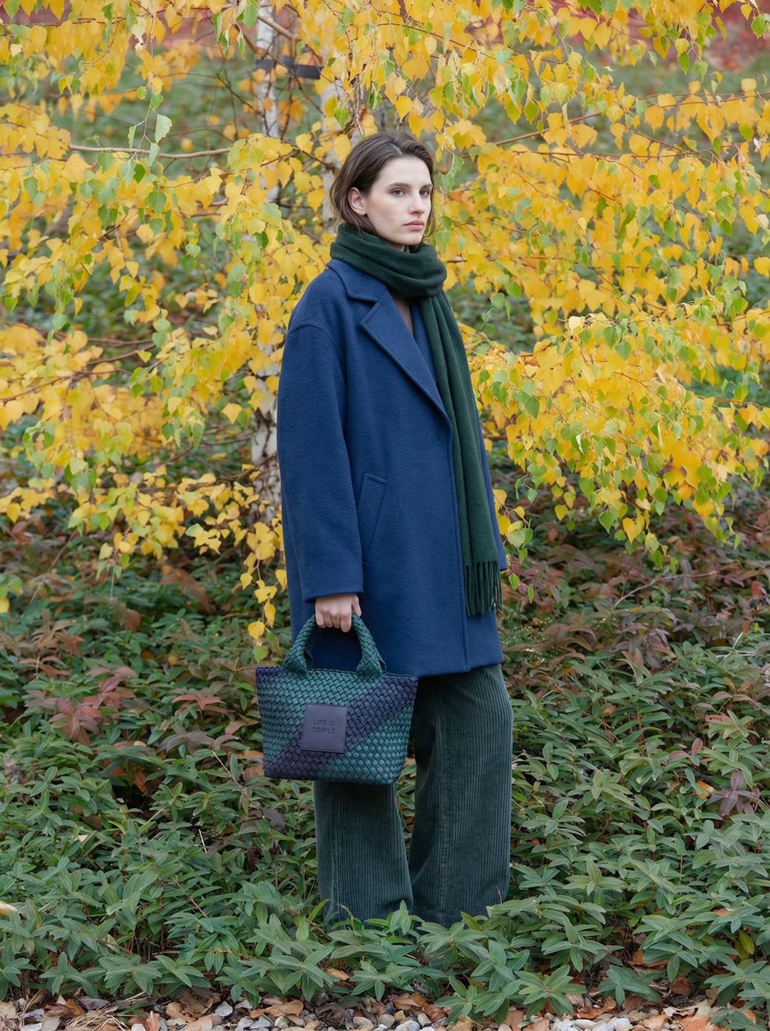 Neoprene SMALL BAG 'LIFE IS SIMPLE' two-tone bottle green and navy blue