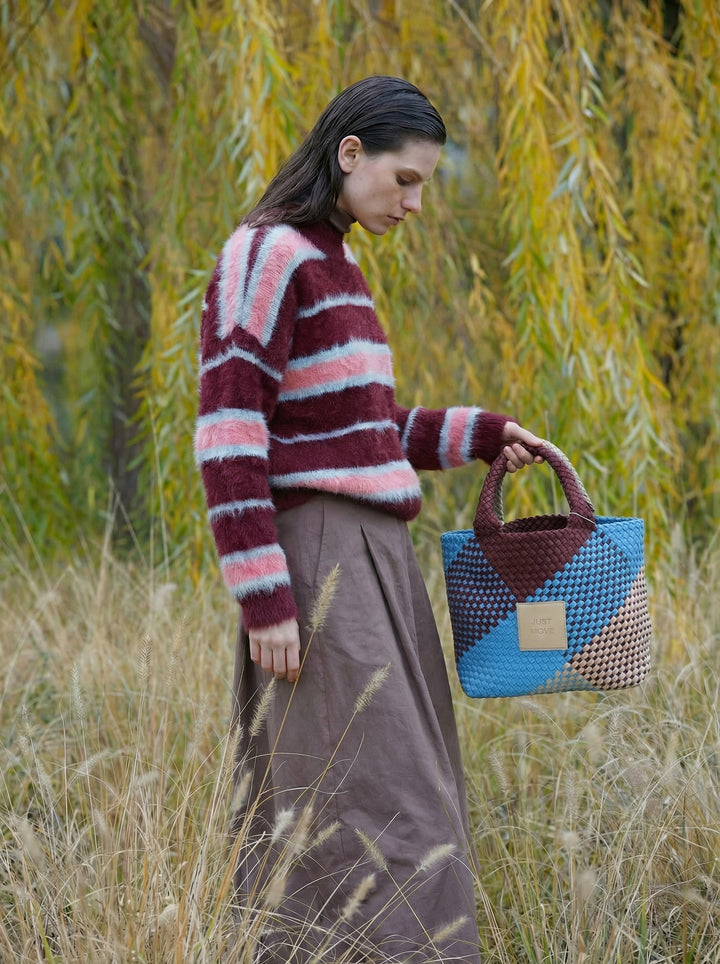 Neoprene MEDIUM BAG 'JUST MOVE' mixed tones - blue & burgundy & light gray