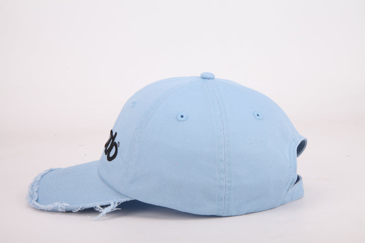 Ripped light blue cap Verb to do