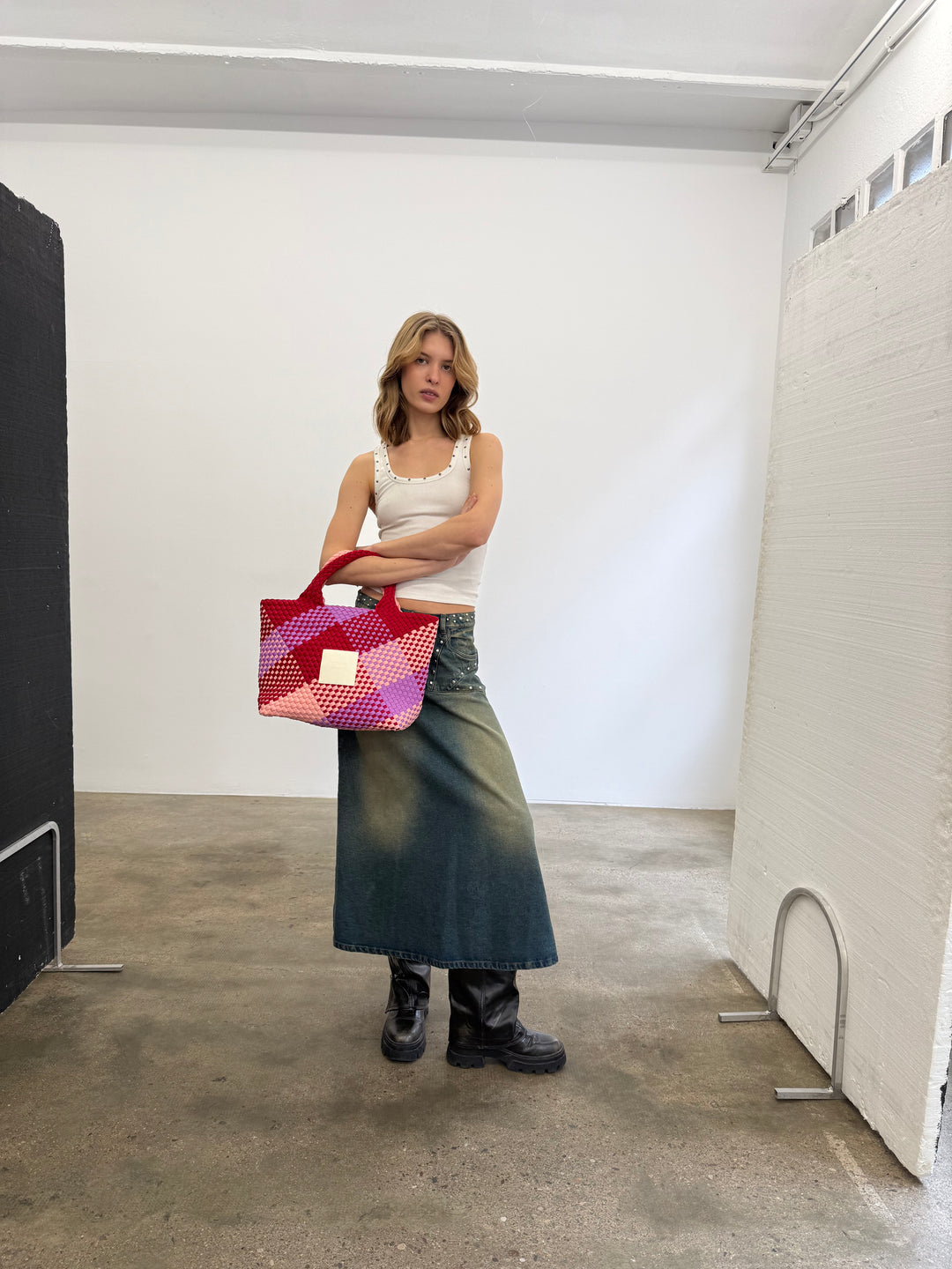 Neoprene MEDIUM BAG 'LIFE IS SIMPLE' multicolour pink&purple&red