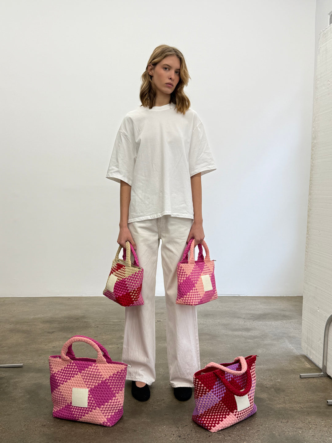 Neoprene MEDIUM BAG 'RISE UP' two-tone pink