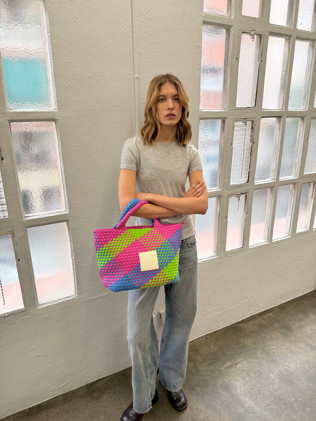 Neoprene MEDIUM BAG 'JUST MOVE' multicolour pink&blue&green