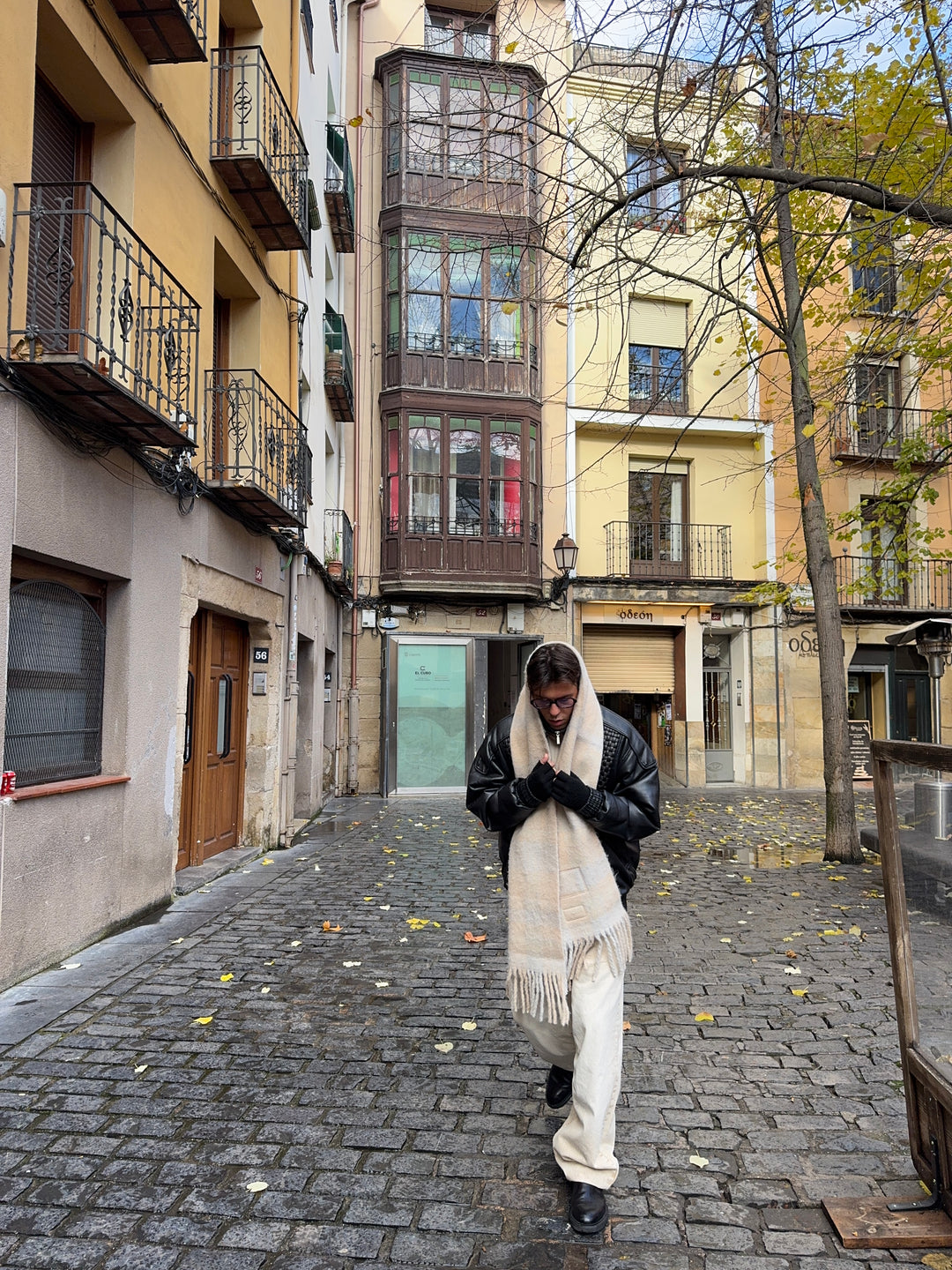 Scarf with soft wool MILAN VIBES