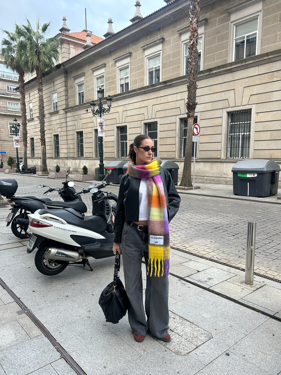 Maxi Scarf GLOWING UP