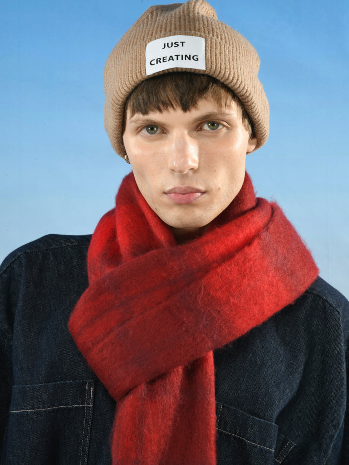 Cappello STAY CURIOUS