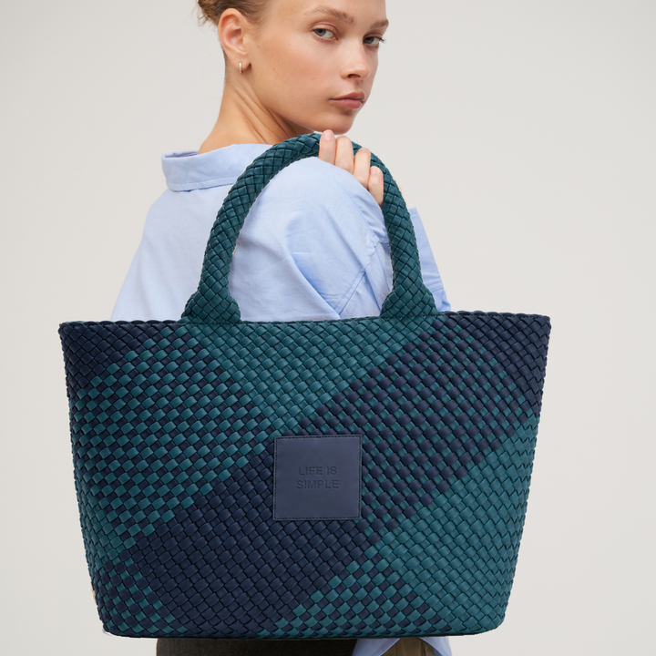 Borsa grande in neoprene 'LIFE IS SIMPLE' bicolore verde bottiglia e blu navy