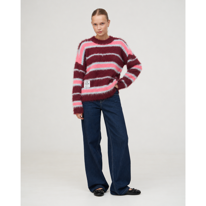MAGLIA A RIGHE BOXY 'STAY FOCUS' bordeaux e rosa