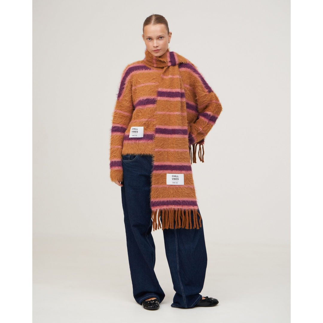 MAGLIA A RIGHE BOXY 'CHILL VIBES' mocca e viola