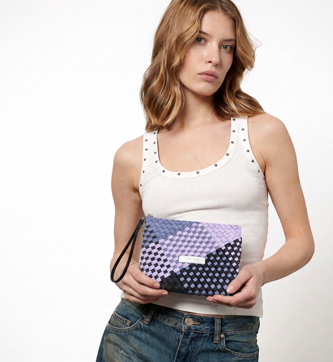 Neoprene CLUTCH BAG 'RISE UP' multicolour blue
