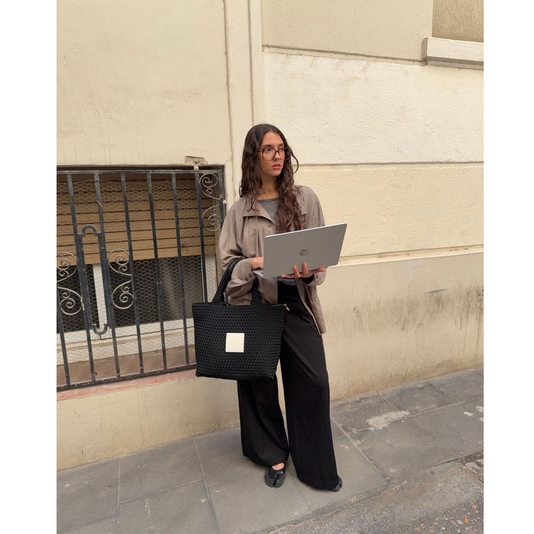 BAG Sylvia 'FREE LOVE' | black
