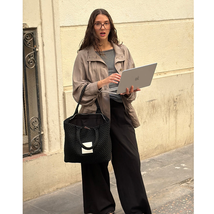 BAG Sylvia 'FREE LOVE' | black
